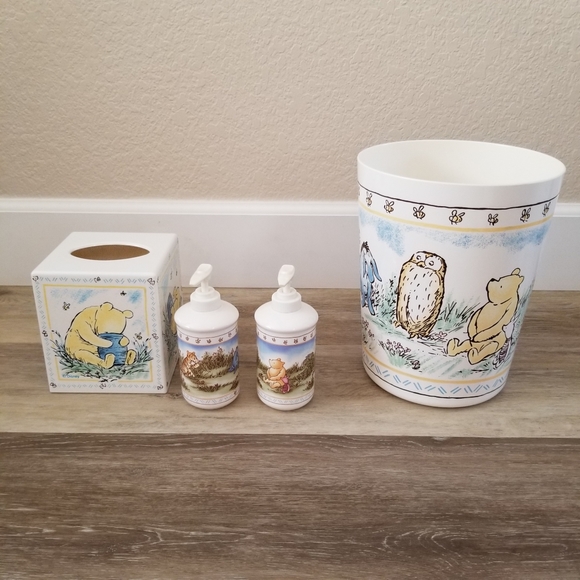 Winnie The Pooh | Bath | Vtg Winnie The Pooh Bathroom Set Trash Can ...